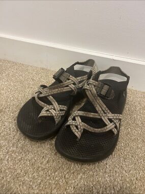 Womens Chaco’s ZX/2